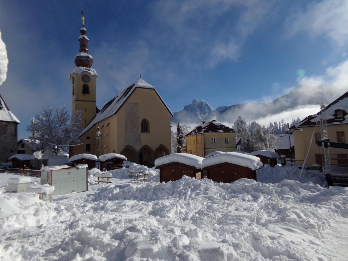 Готель Fiocco Di Neve Тарвізіо Екстер'єр фото
